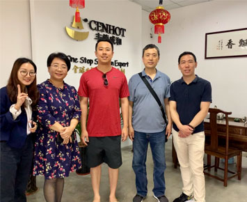 American customer visit CENHOT for seeing our hot pot & barbecue equipment